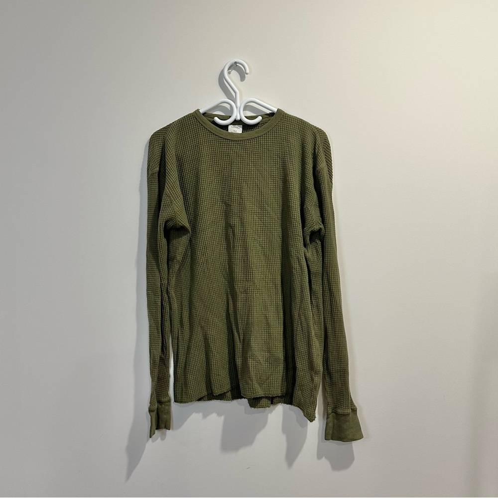 Urban Outfiters | men's small olive green waffle knit longsleeve sweater raw hem